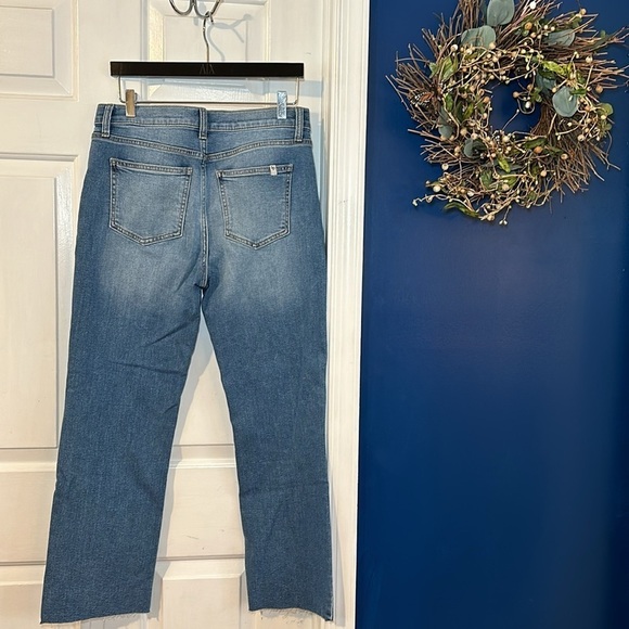 NWT Women’s Sneakpeek Barefoot Blue Slim Raw Hem Jeans Size 9 (29) - Picture 6 of 10